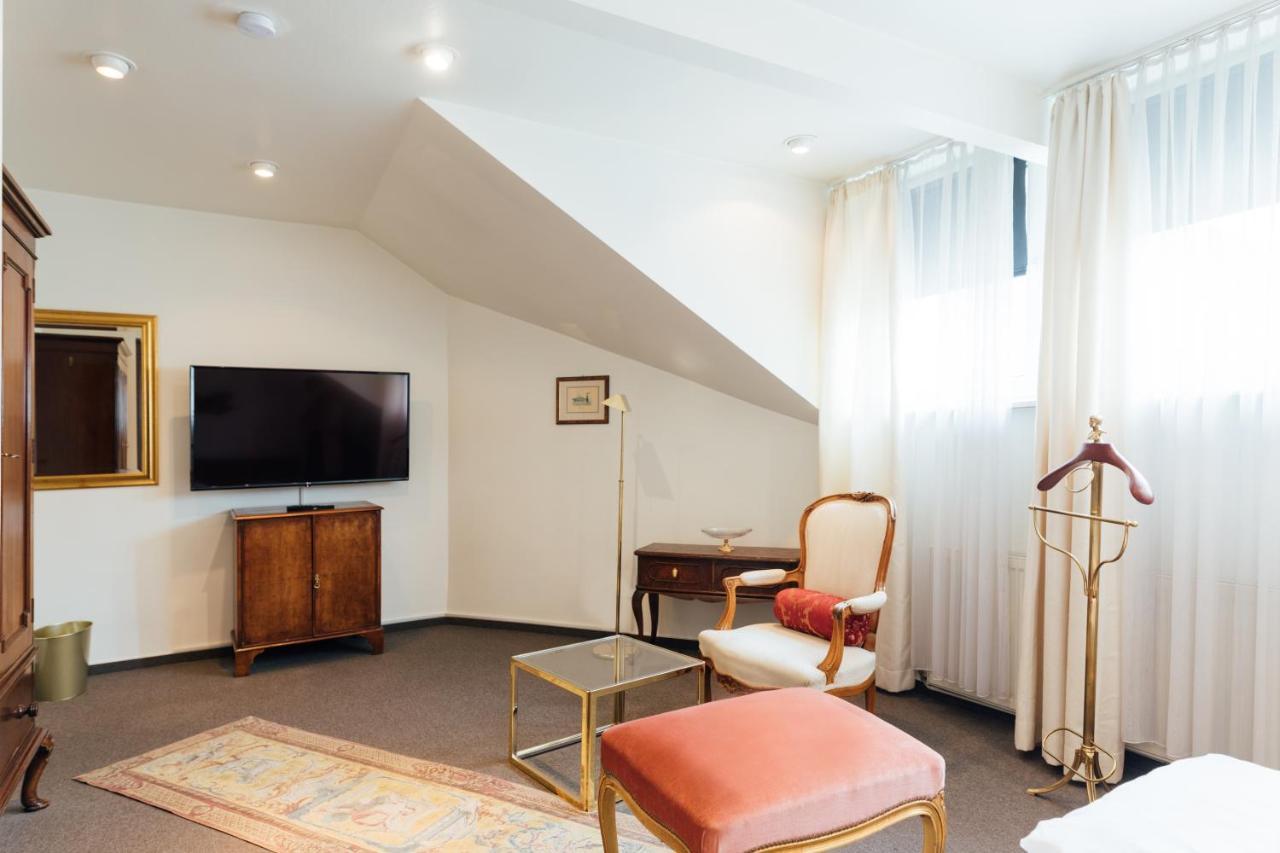 Das Kleine Hotel In Ruhiger Stadtlage Wiesbaden Eksteriør billede